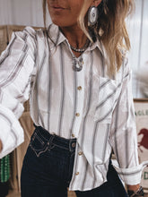 Load image into Gallery viewer, Vince Button Up
