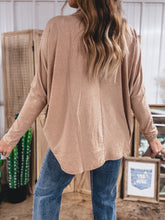 Load image into Gallery viewer, Tatum Top (Taupe)
