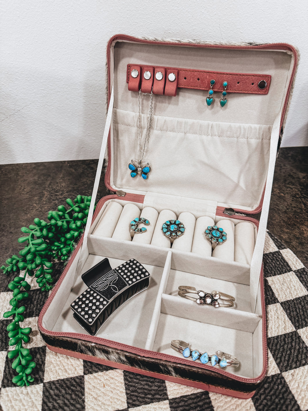 Julia Jewelry Case