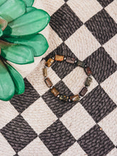 Load image into Gallery viewer, Amira Bracelet
