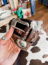 Load image into Gallery viewer, Cowhide Concho Belt
